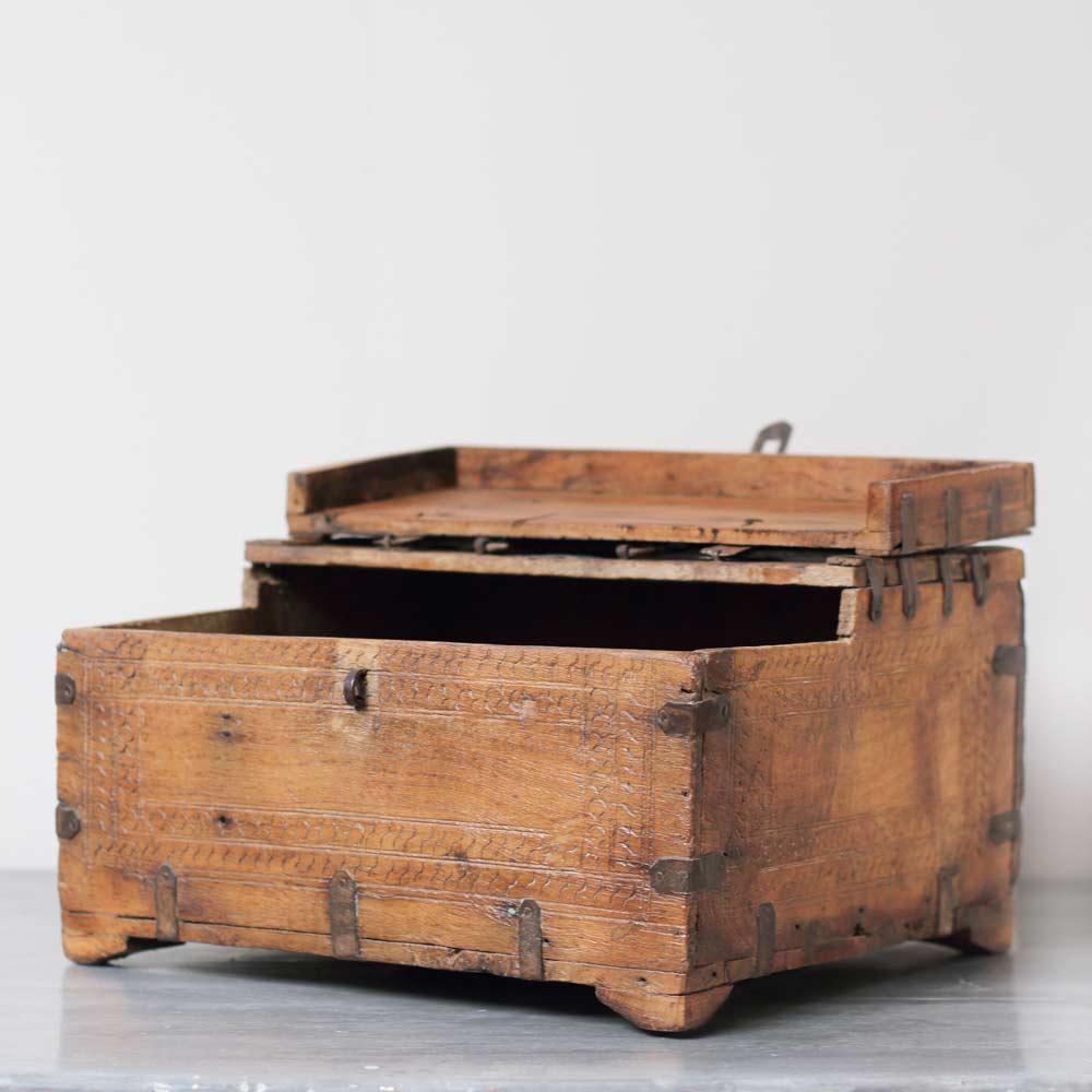 Antique Handmade Decorative Inlay Box